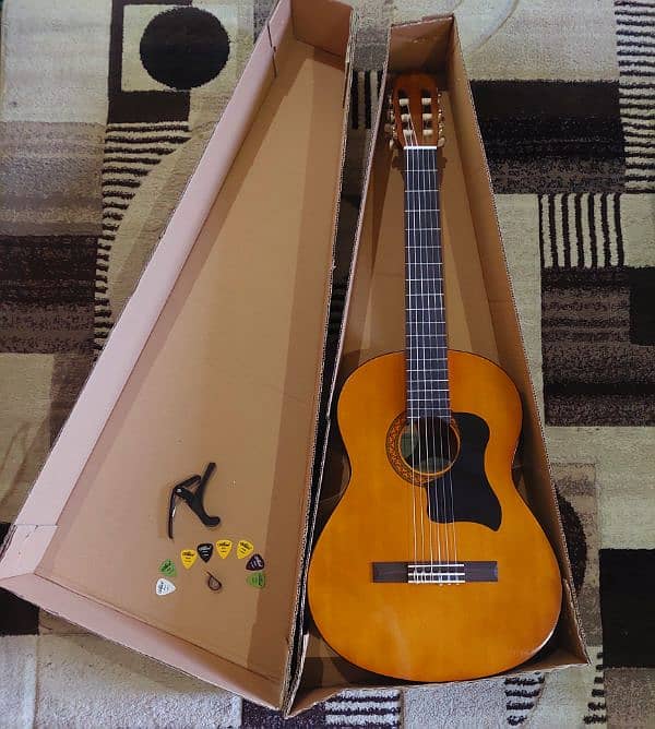 (Urgent Sale) Yamaha C40 II Classical Guitar - Imported - Original 0
