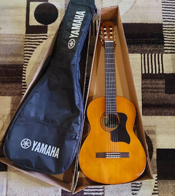 (Urgent Sale) Yamaha C40 II Classical Guitar - Imported - Original 2