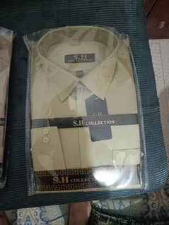 Men cotton formal shirts.