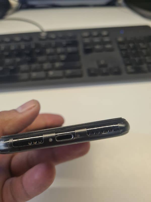 iphone xs FU non pta  only dot in led 03137165434 WhatsApp 5
