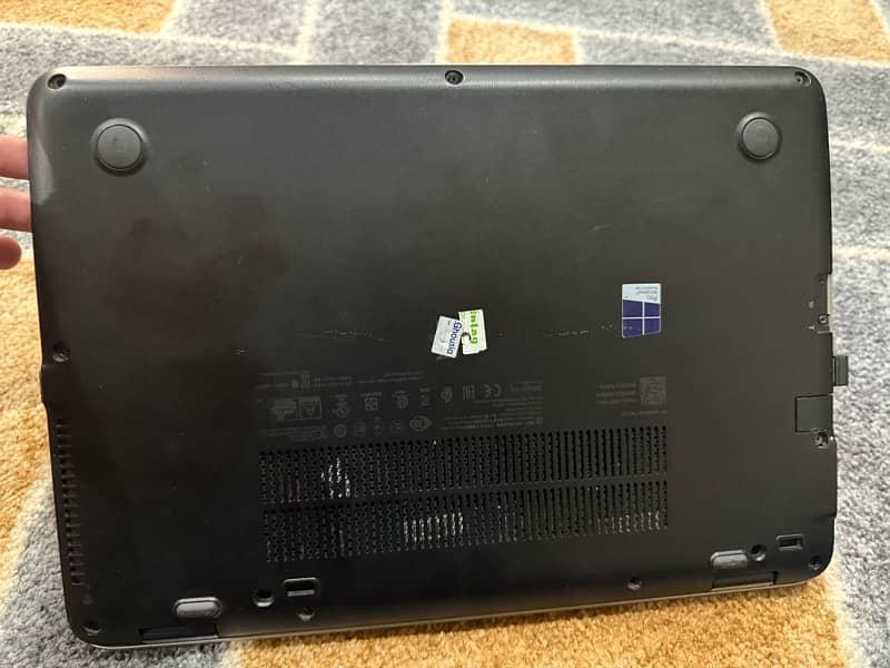 HP 745 GA A8 9600 2
