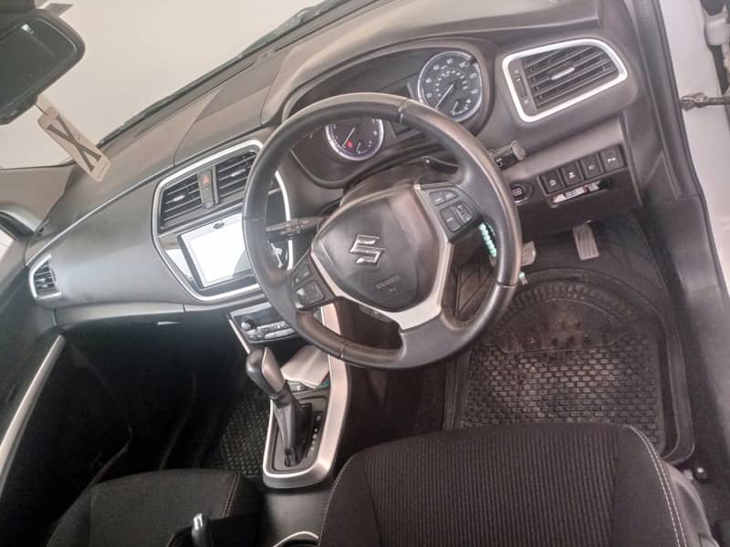 Suzuki S-Cross Automatic cruise 1000cc 1