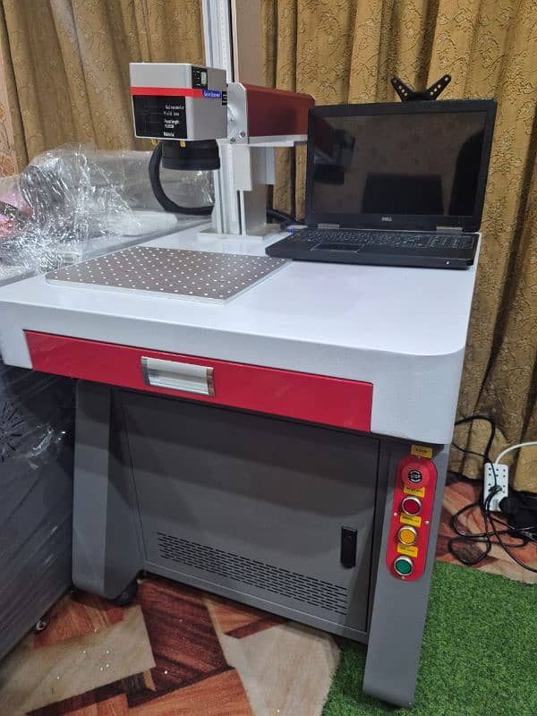 Fiber Laser Marking Machine / LASER MACHINE 30w 1