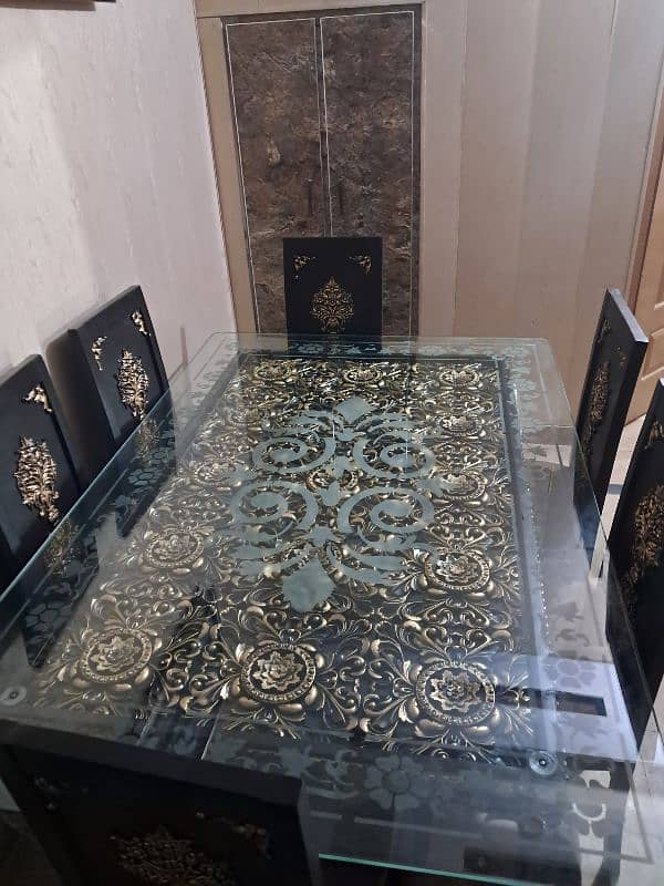 Fancy Dining Table 3