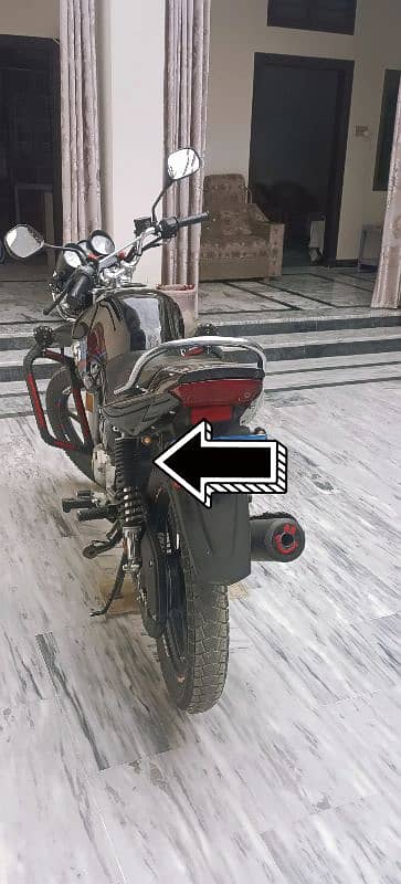 Yamaha YBR125G 3