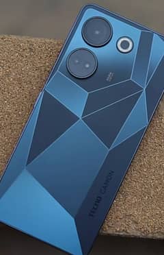 teacno camon 20