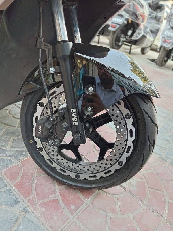 Evee S1 Pro Electric Scooty / Bike New 2025 Model on Easy Installment 16