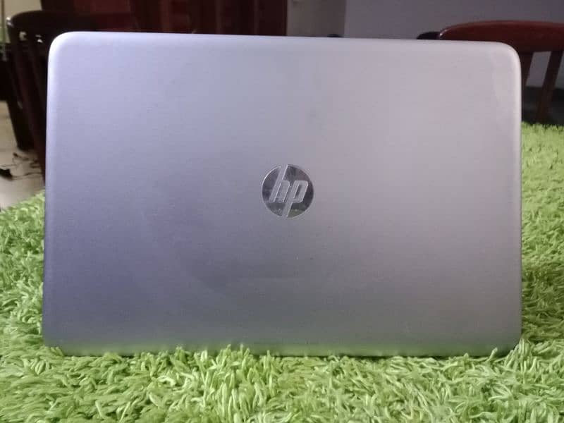 HP Envy m6 sleekbook AMD A10 full hd Quad core 8MB chashe 2