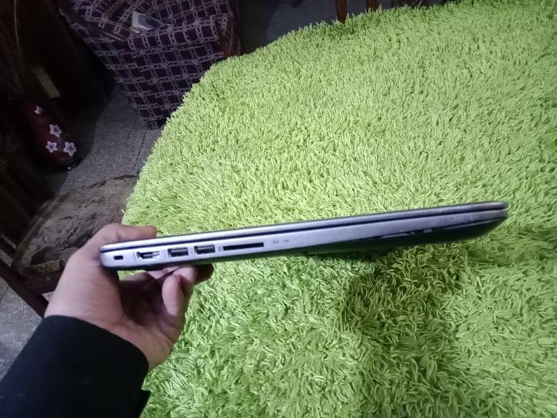 HP Envy m6 sleekbook AMD A10 full hd Quad core 8MB chashe 4
