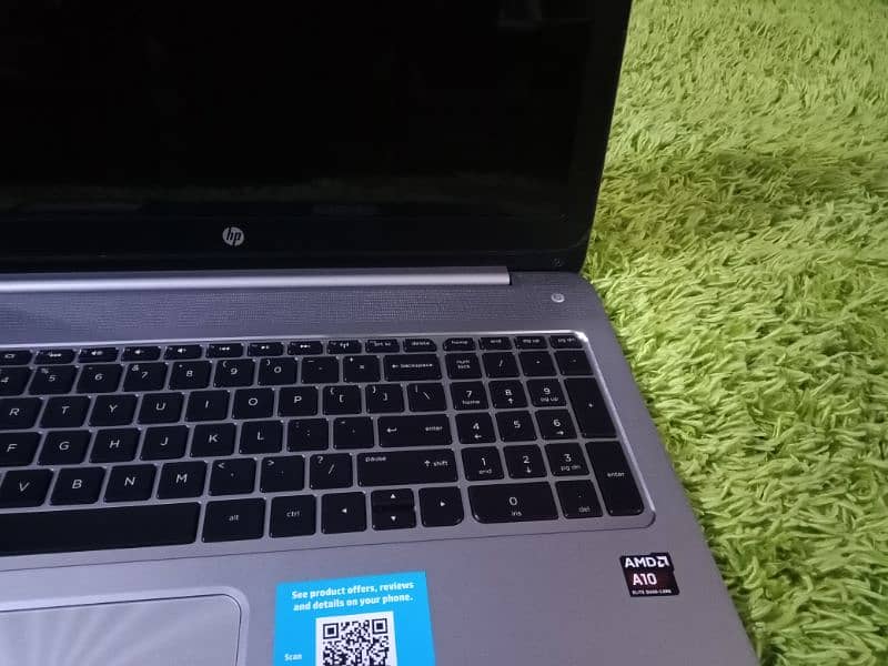 HP Envy m6 sleekbook AMD A10 full hd Quad core 8MB chashe 7