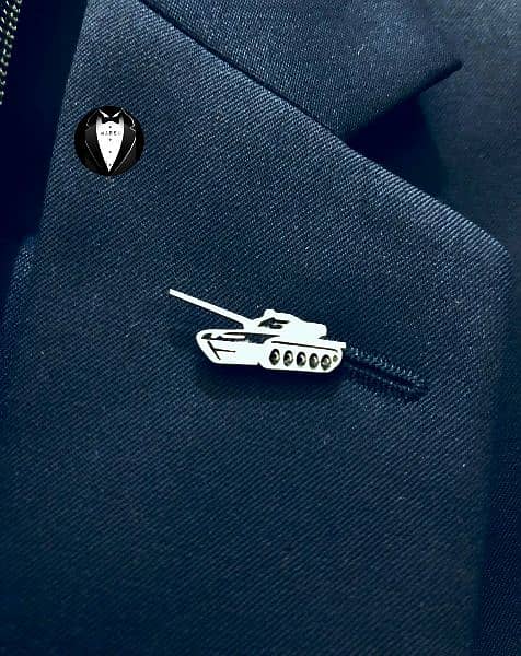 Coat pins 11