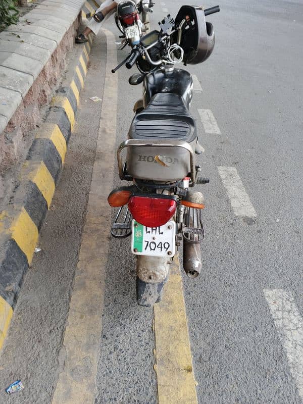 bik sell contact only call&wahts. up 03207660397 2