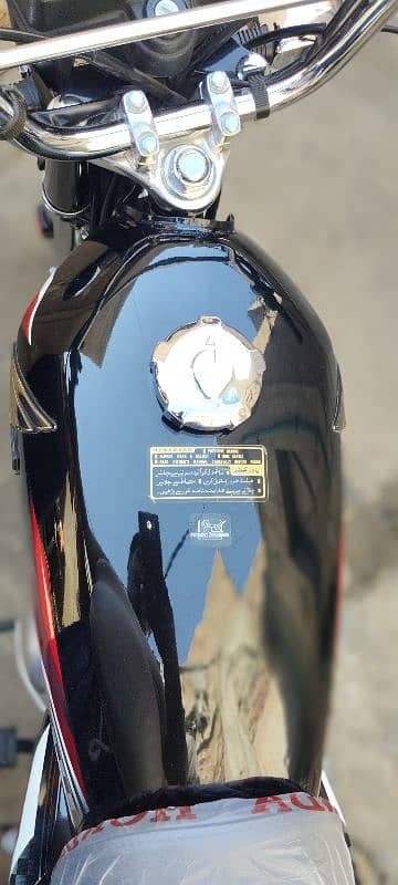 HONDA CG 125 2024 10/10 CONDITION 91 END SERIAL GOLDEN HYDERABAD NO. 10