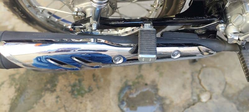 HONDA CG 125 2024 10/10 CONDITION 91 END SERIAL GOLDEN HYDERABAD NO. 19