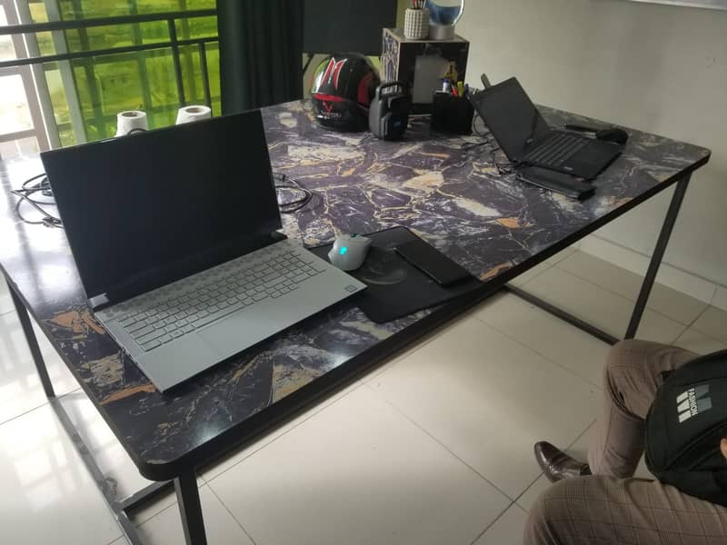 Office Table//Workstation//Meeting Tables/Executive & Conference Table 1