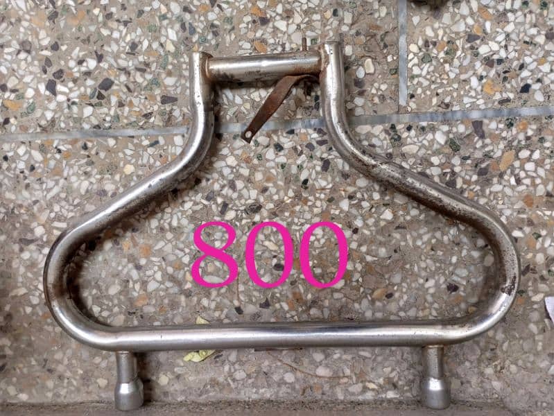 Different bike accessories for sale. 4