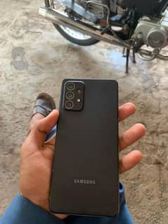 Samsung A72