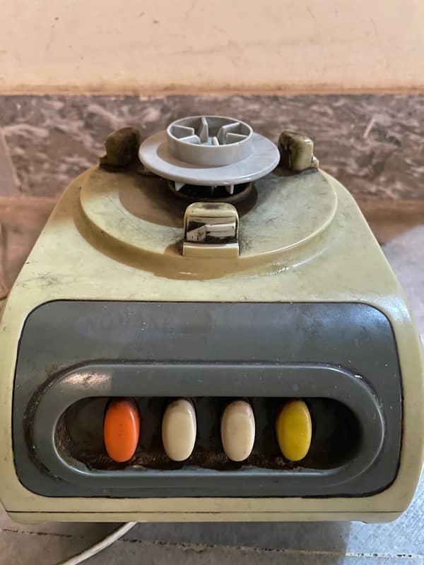 blender grinder 0