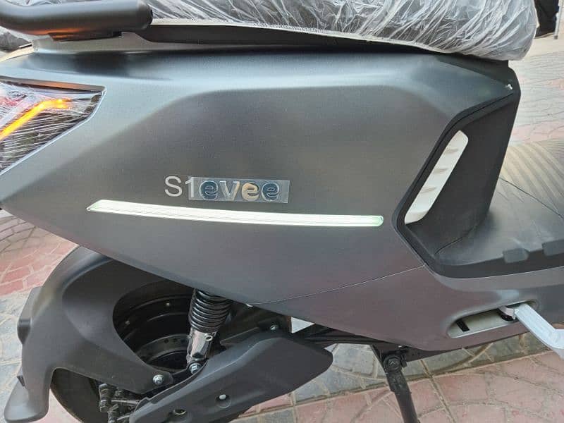 Evee S1 Electric Scooty/Bike New 2025 Model on Easy Installment 6