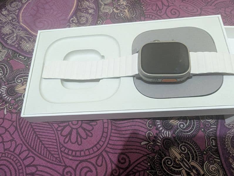 Apple Watch Ultra 2 10/10 Condition 0