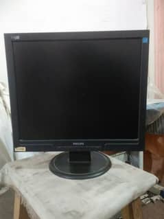 second hand Philips 14" inches LCD  for urgent sale