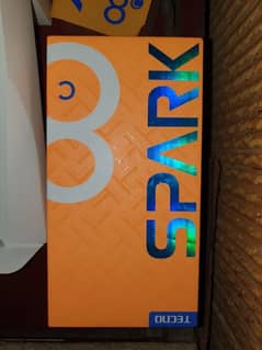 Tecno spark 8c 4+2 /128 GB with box charger