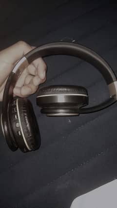 Foldable headphone