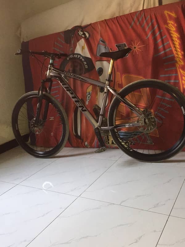 selling my cycle size is 29 aluminium cycle 0