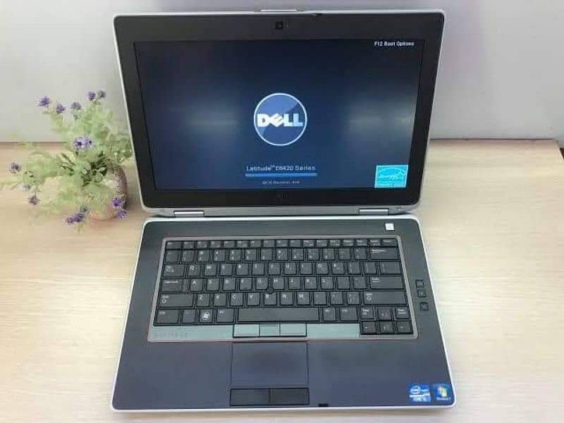 Core i7 2nd Gen Dell Latitude 14 inch Display 320GB HDD With Warranty 0