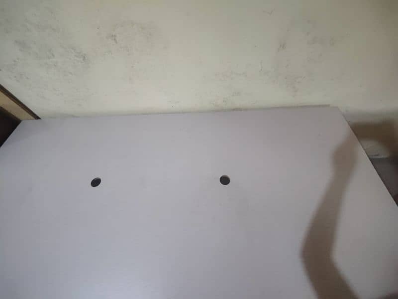 office table large size white colour 4