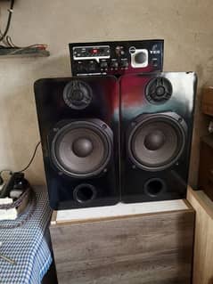 Brand New Speaker+Amplifier bray sell good looking