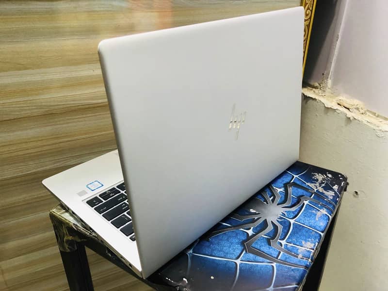Hp elite book G5 Core i5 8th generation 1