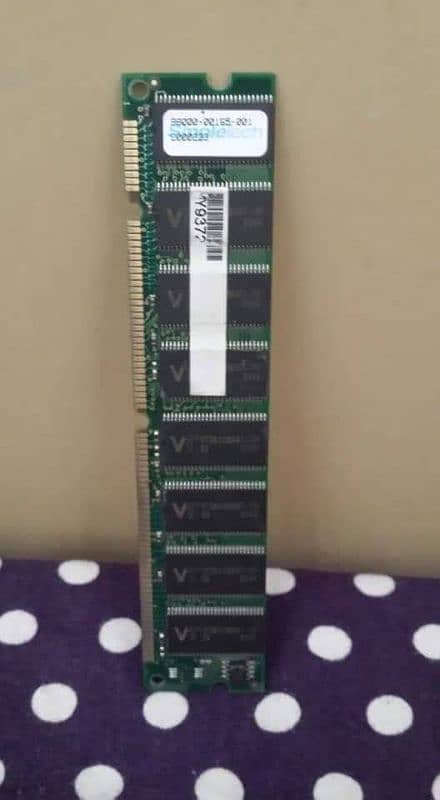 استعمال شدہ کمپیوٹر اسیسریز     مقام ماڈل کالونی ملیر 2