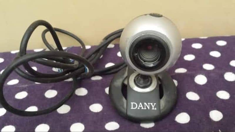 استعمال شدہ کمپیوٹر اسیسریز     مقام ماڈل کالونی ملیر 3