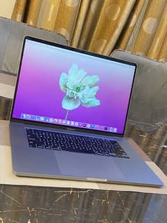 Macbook Pro 2019 16 inches 32gb/512 ssd i7