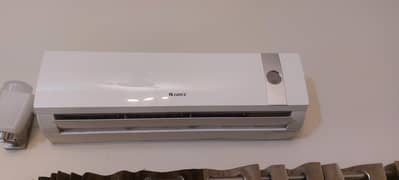 Gree 1.5 Ton Split AC – Inverter, Energy Efficient, Low Noise