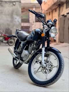 Suzuki GS 150 SE