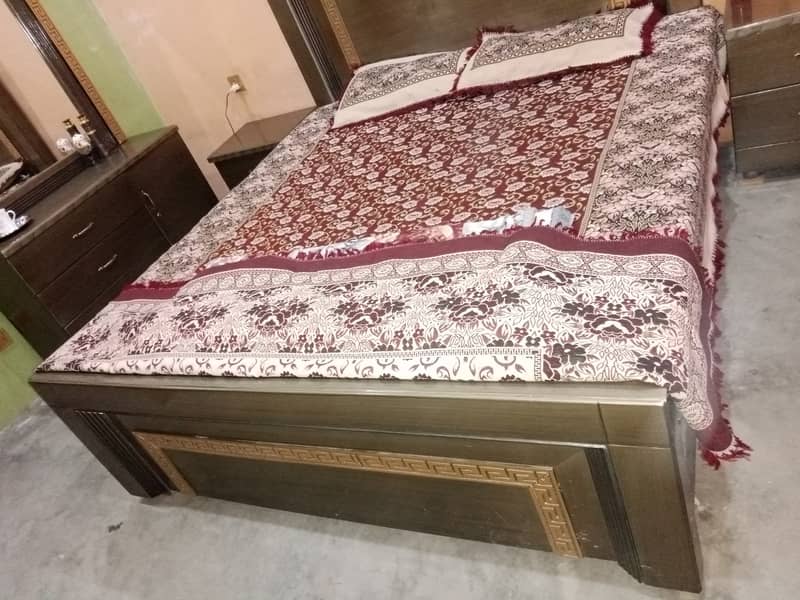 king Size Bed // Bed With Side And Dressing Table // Bed With Mattress 5