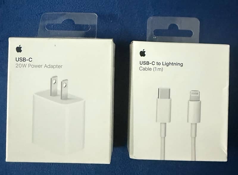 USB 20W Power Adapter + USB-C to Lightning Cable (1 m ) 6