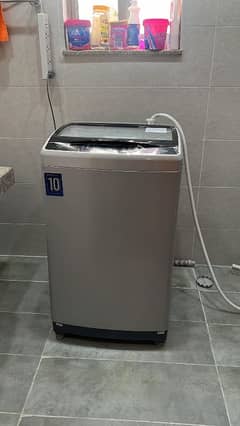 full automatic washing machine in excellent condition