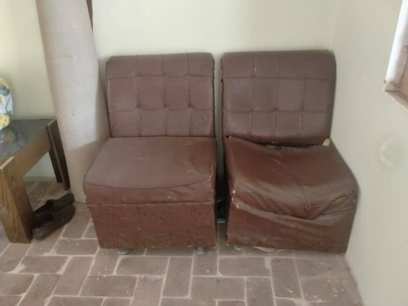 2 Sofas for sale 0