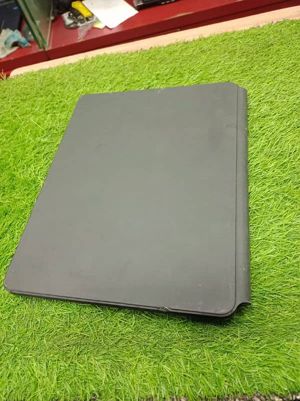 apple ipad pro magic keyboard 12.9 2023 2024 5