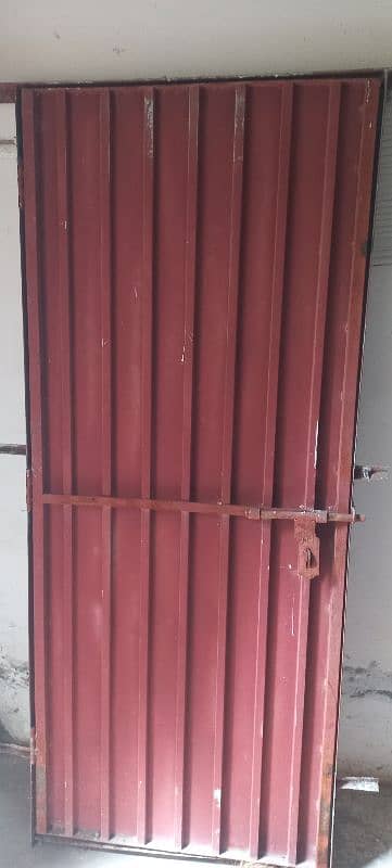 iron darwaza 0