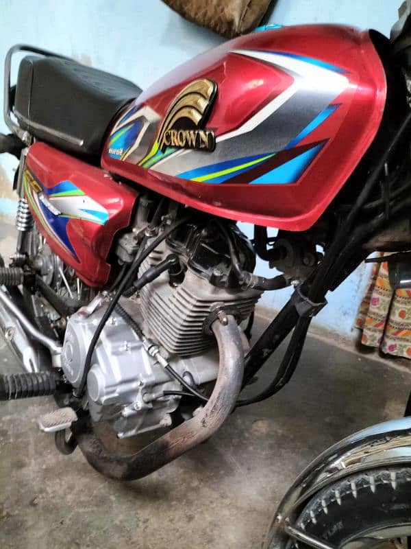 Crown 125 Model 24 Exchange Possible upar pese dedo ga 0