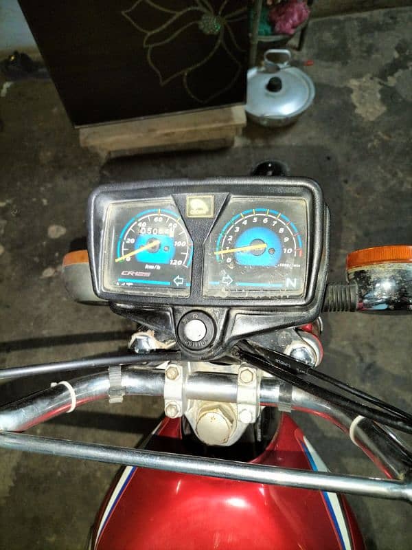 Crown 125 Model 24 Exchange Possible upar pese dedo ga 1