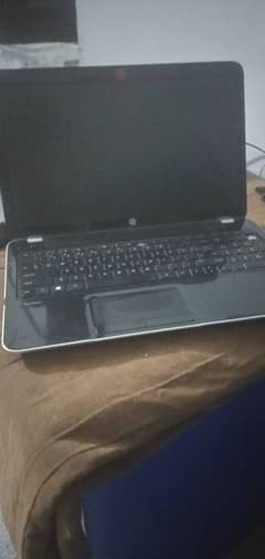 HP pavilion 15-e053se