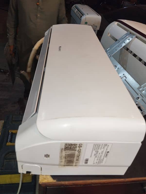 Gree 1 ton Dc inverter Ac | Just 6 months used | Haier Pel dawlance 1