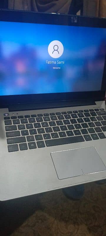 asus-corei5 (4Gb ram)(500Gb rom) touch display 3