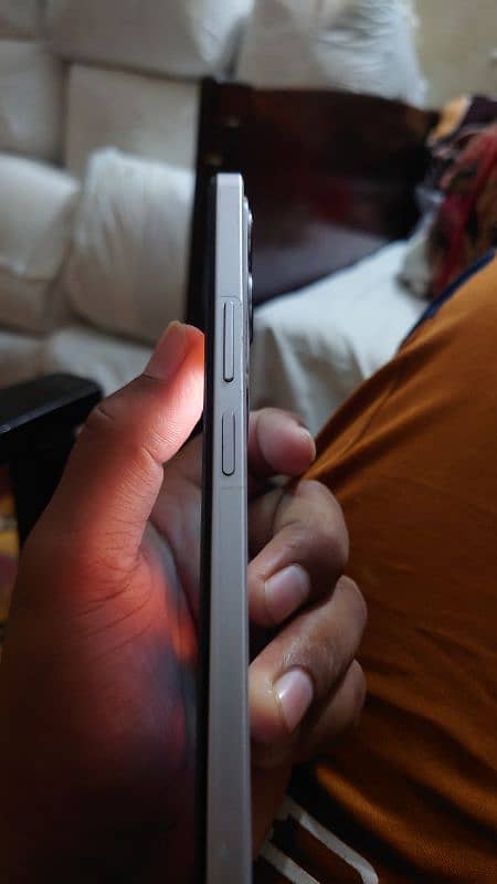 vivo y19s brand new condition 3