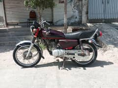 Honda CG 125 Bike Good Condition 1st Handed All Documents Clear